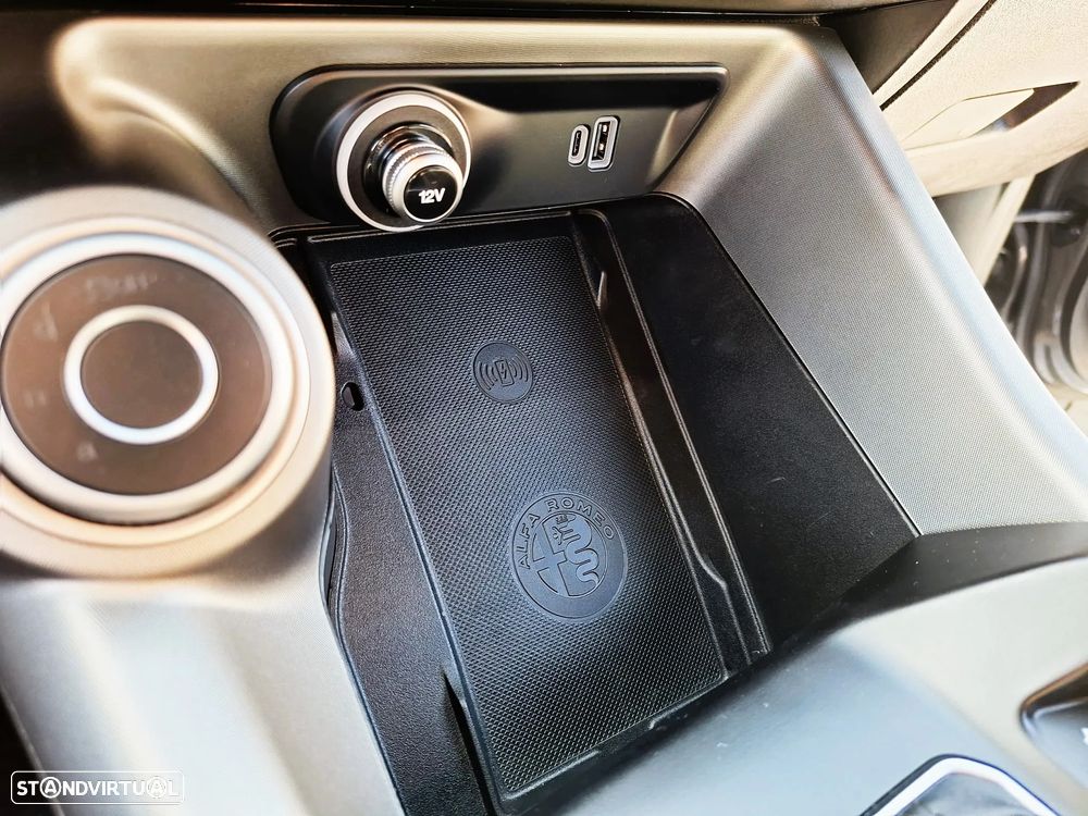 Alfa Romeo Tonale 1.3 Plug-In Hybrid Ti e-AWD - 18
