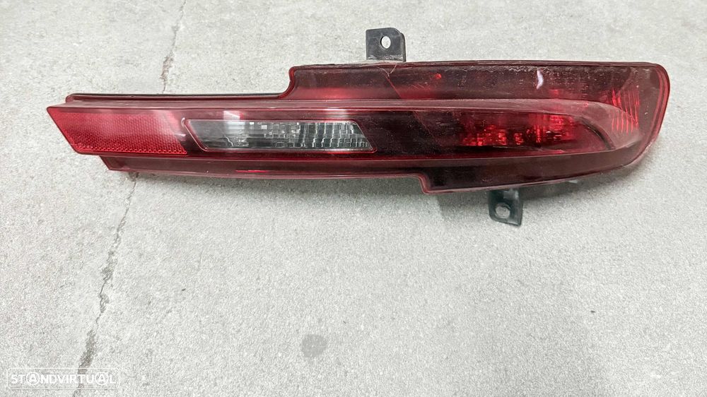 FAROLIM NEVOEIRO TRASEIRO PEUGEOT 508 II - 1