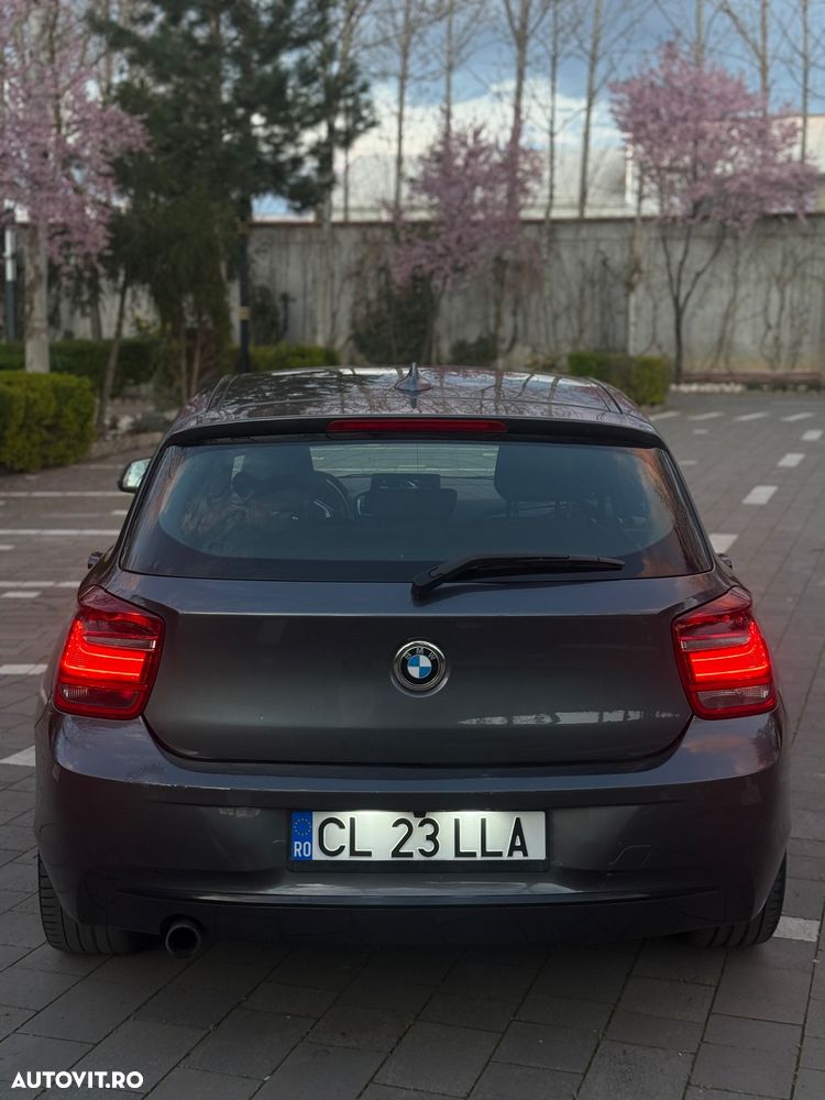 BMW Seria 1 116i Sport Line - 19