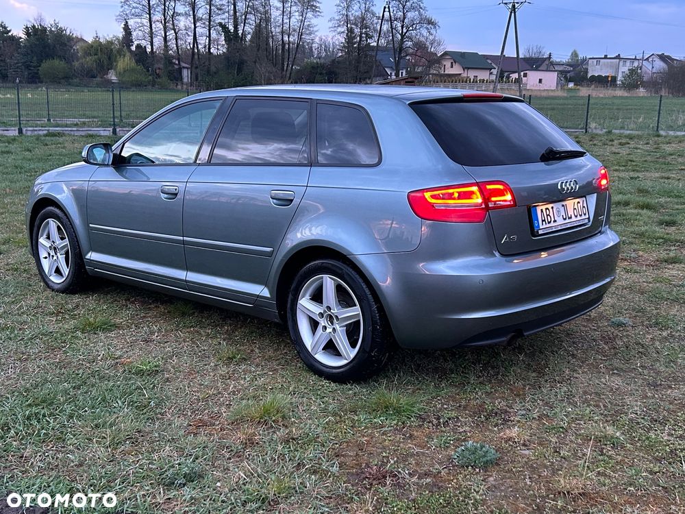 Audi A3 Sportback 1.2 TFSI S tronic Ambiente - 11