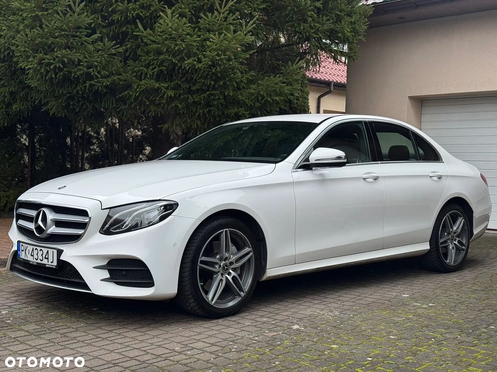 Mercedes-Benz Klasa E 220 d 4-Matic 9G-TRONIC - 1