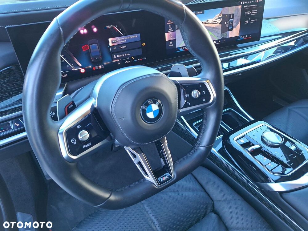 BMW Seria 7 2023