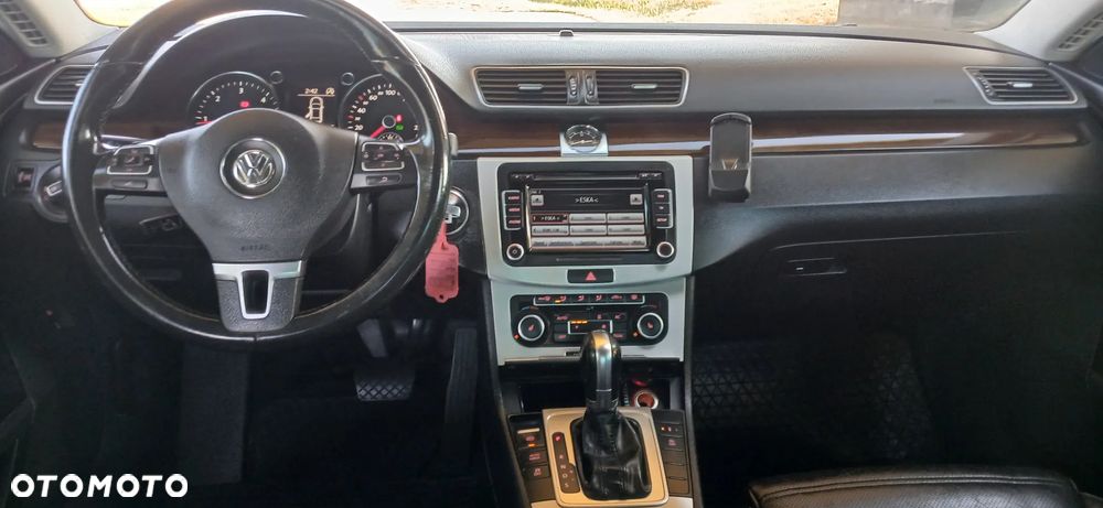 Volkswagen Passat CC 2.0 TDI DPF 4Mot DSG - 11