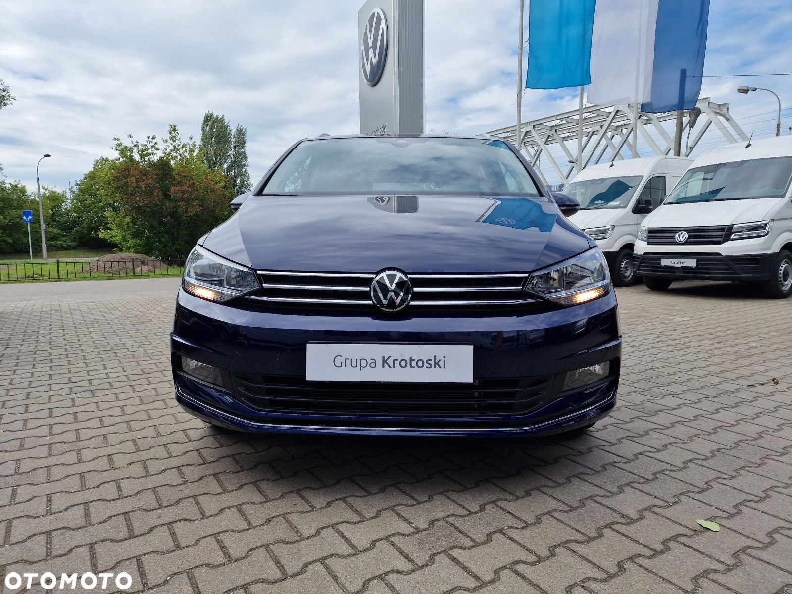 Volkswagen Touran 1.5 TSI EVO Highline DSG - 2