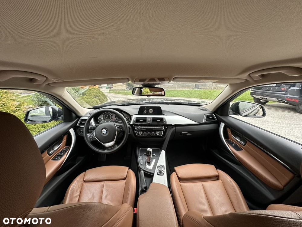 BMW Seria 3 320d Sport Line - 9
