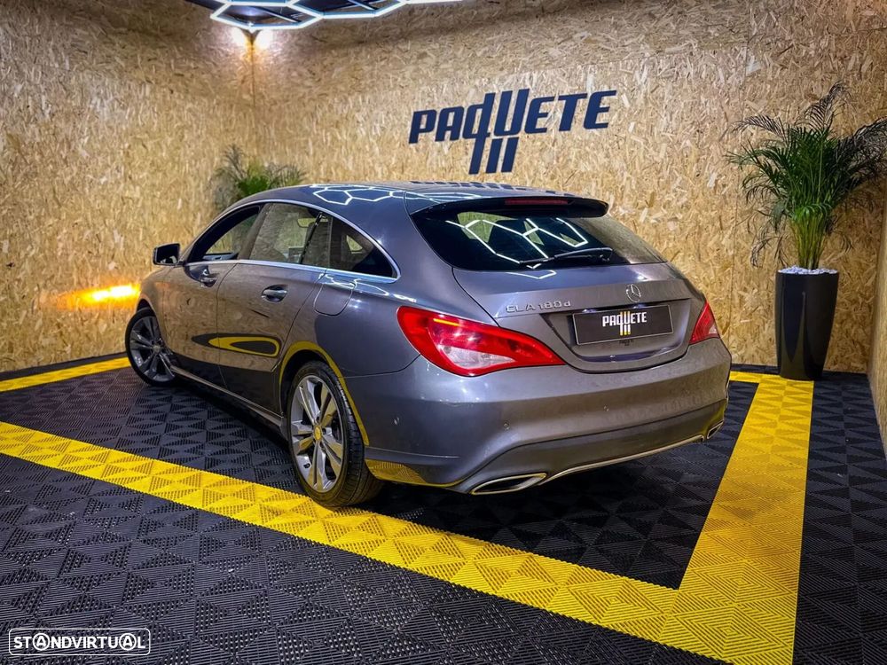 Mercedes-Benz CLA 180 - 41
