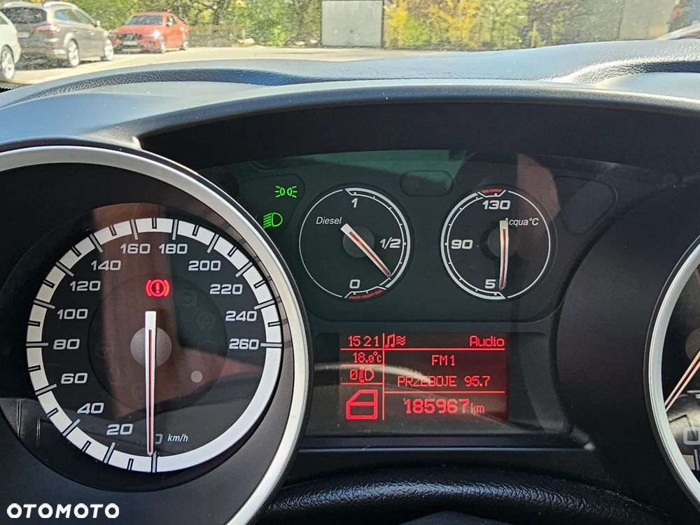 Alfa Romeo Giulietta 1.6 JTDM 16V - 13