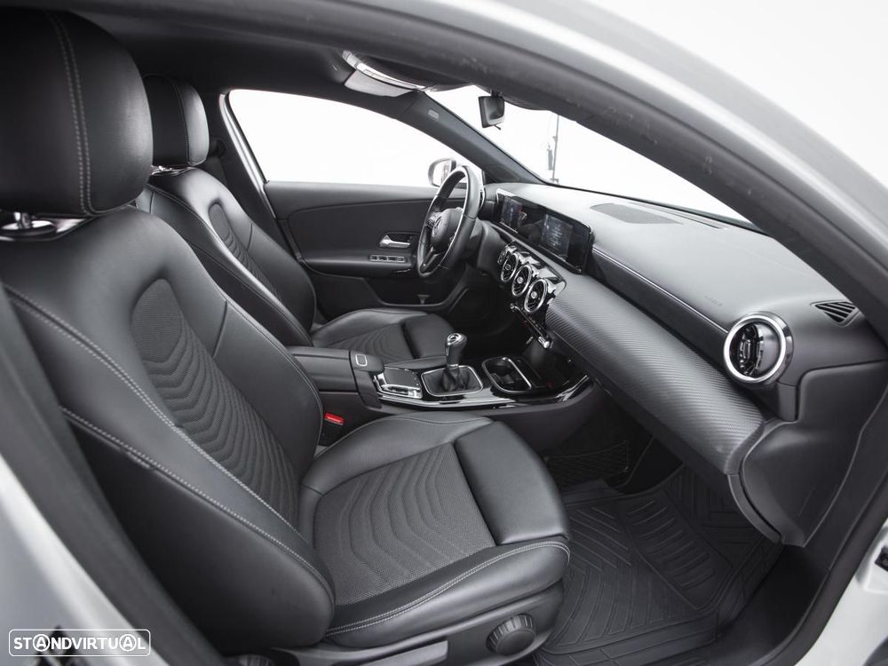 Mercedes-Benz A 160 d Style - 11