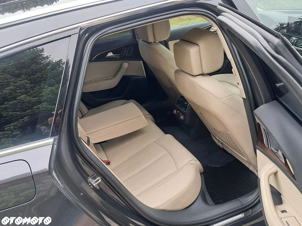 Audi A6 Avant 2.0 TDI Ultra S tronic - 23