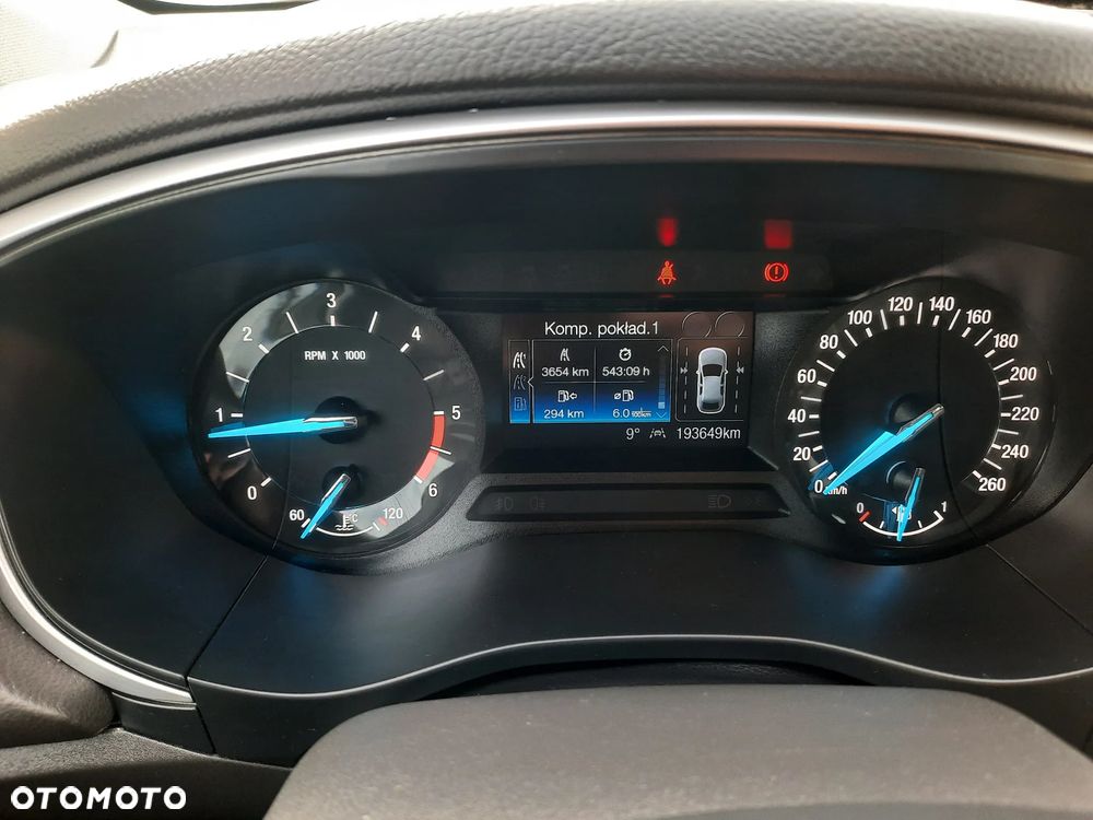 Ford Mondeo 2.0 EcoBlue Business Edition - 32