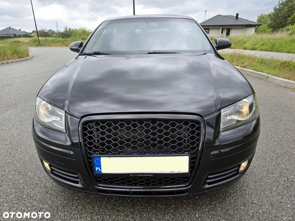 Audi A3 Sportback 2.0 TDI DPF S tronic S line Sportpaket (plus) - 4