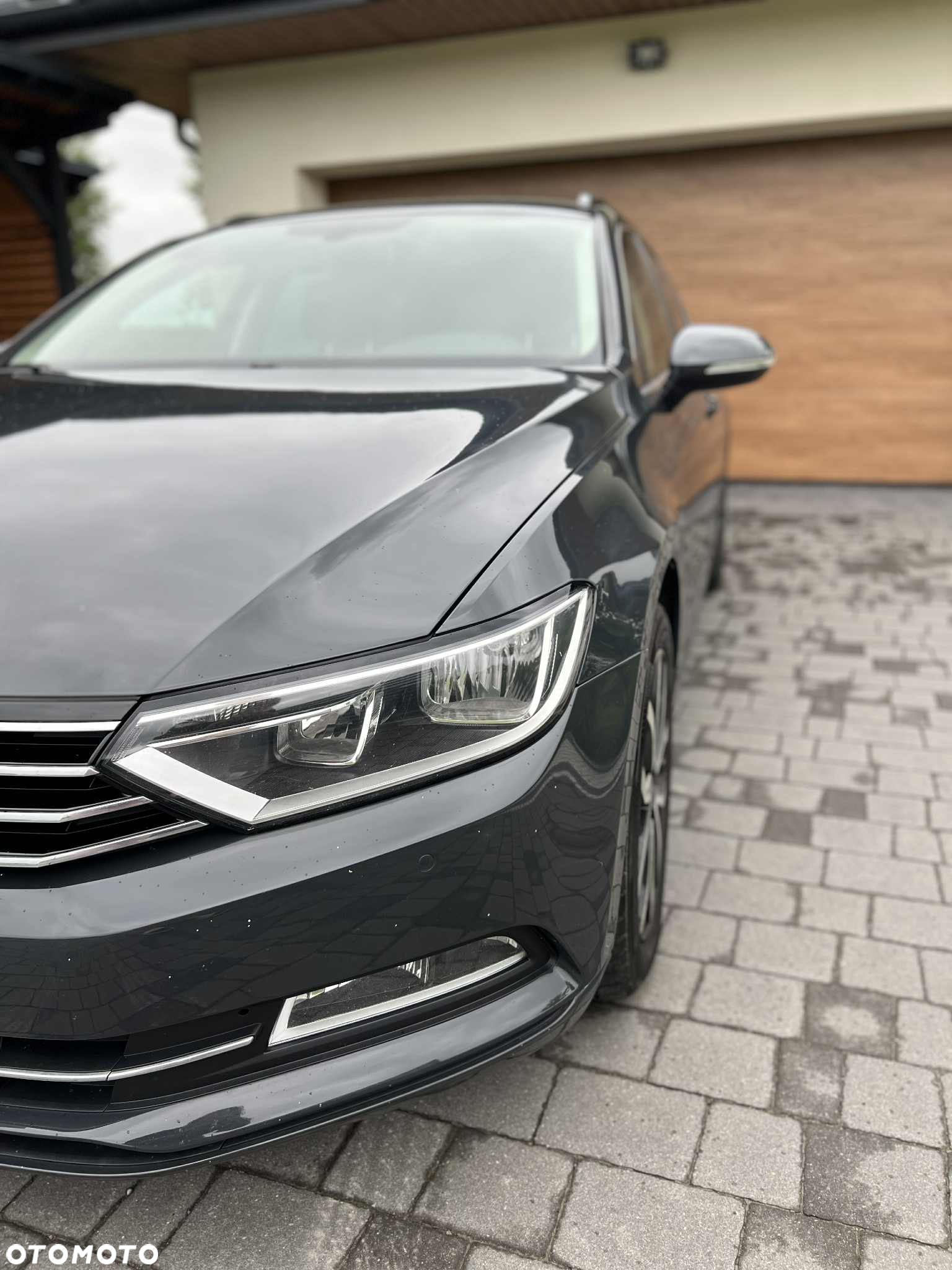 Volkswagen Passat Variant 2.0 TDI SCR DSG Highline - 4