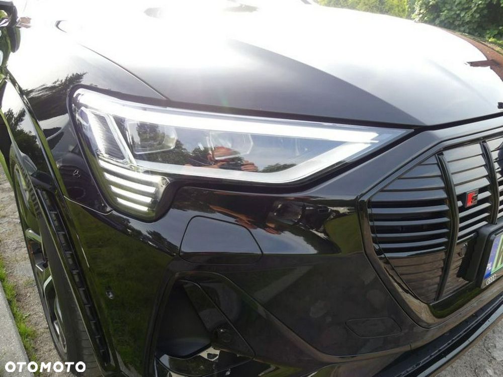 Audi e-tron Sportback - 15