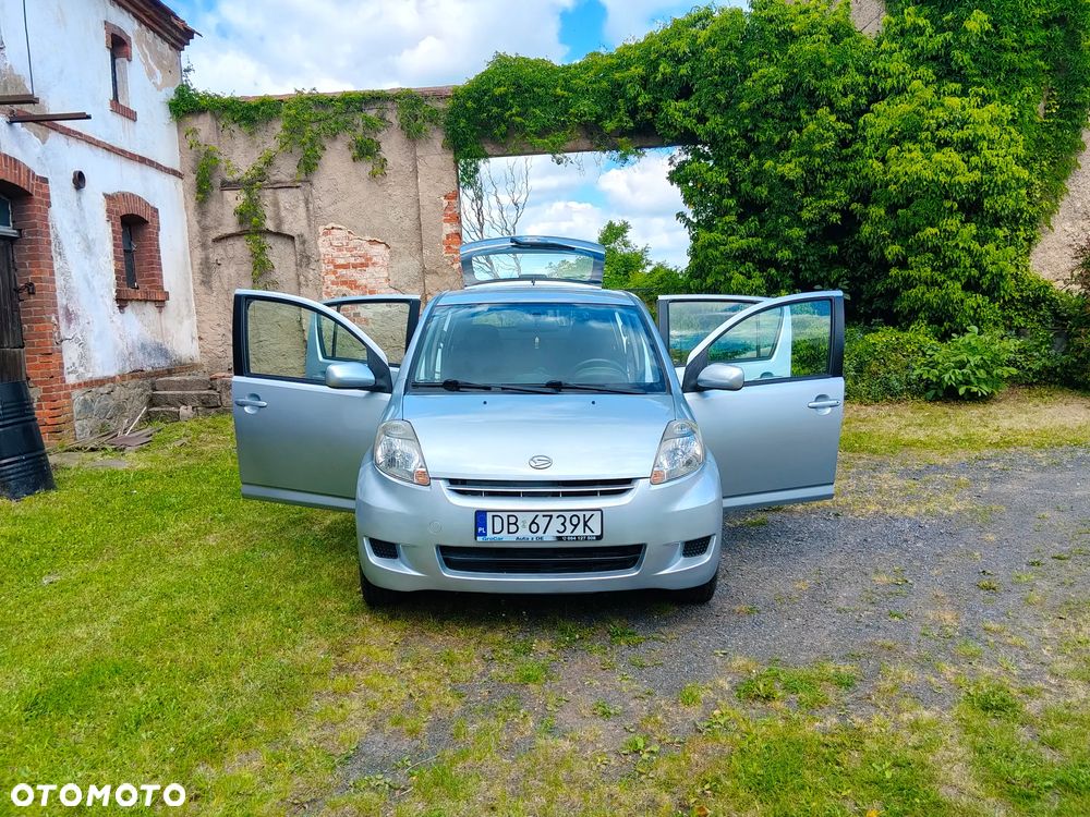 Daihatsu Sirion 1.0 CooLine - 22
