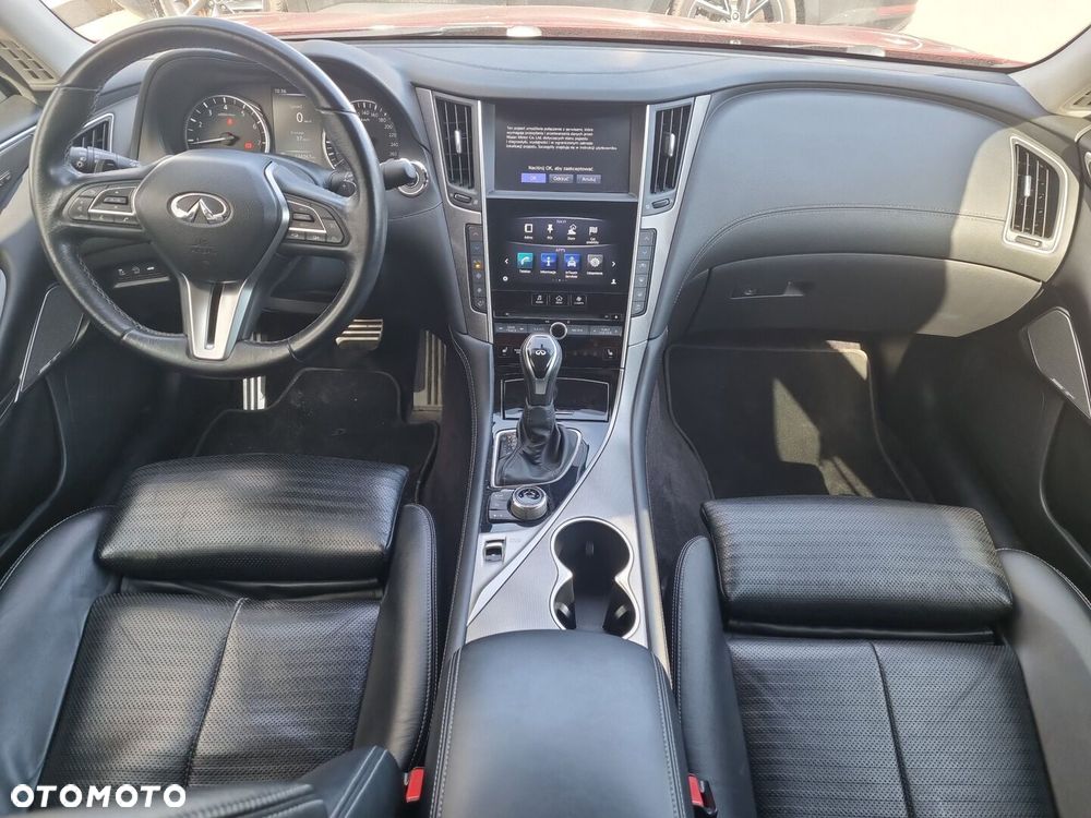 Infiniti Q50 2.0t Sport Tech - 3