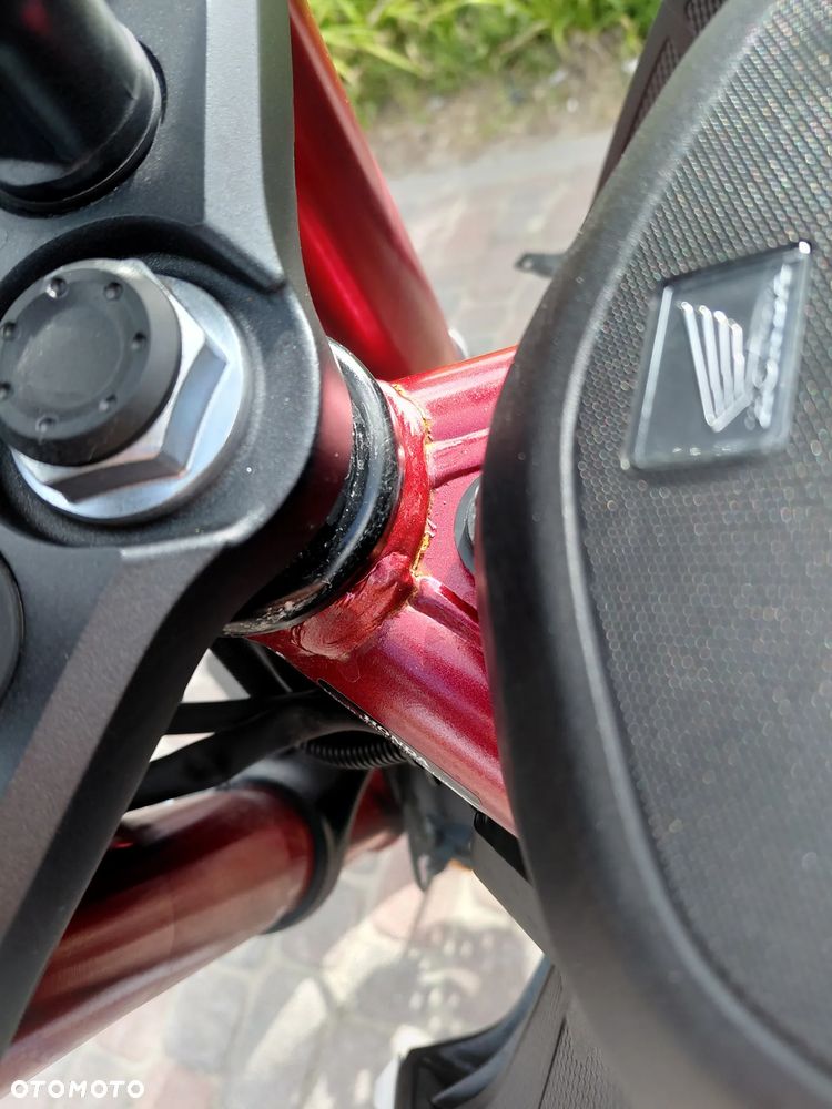 Honda Hornet - 16