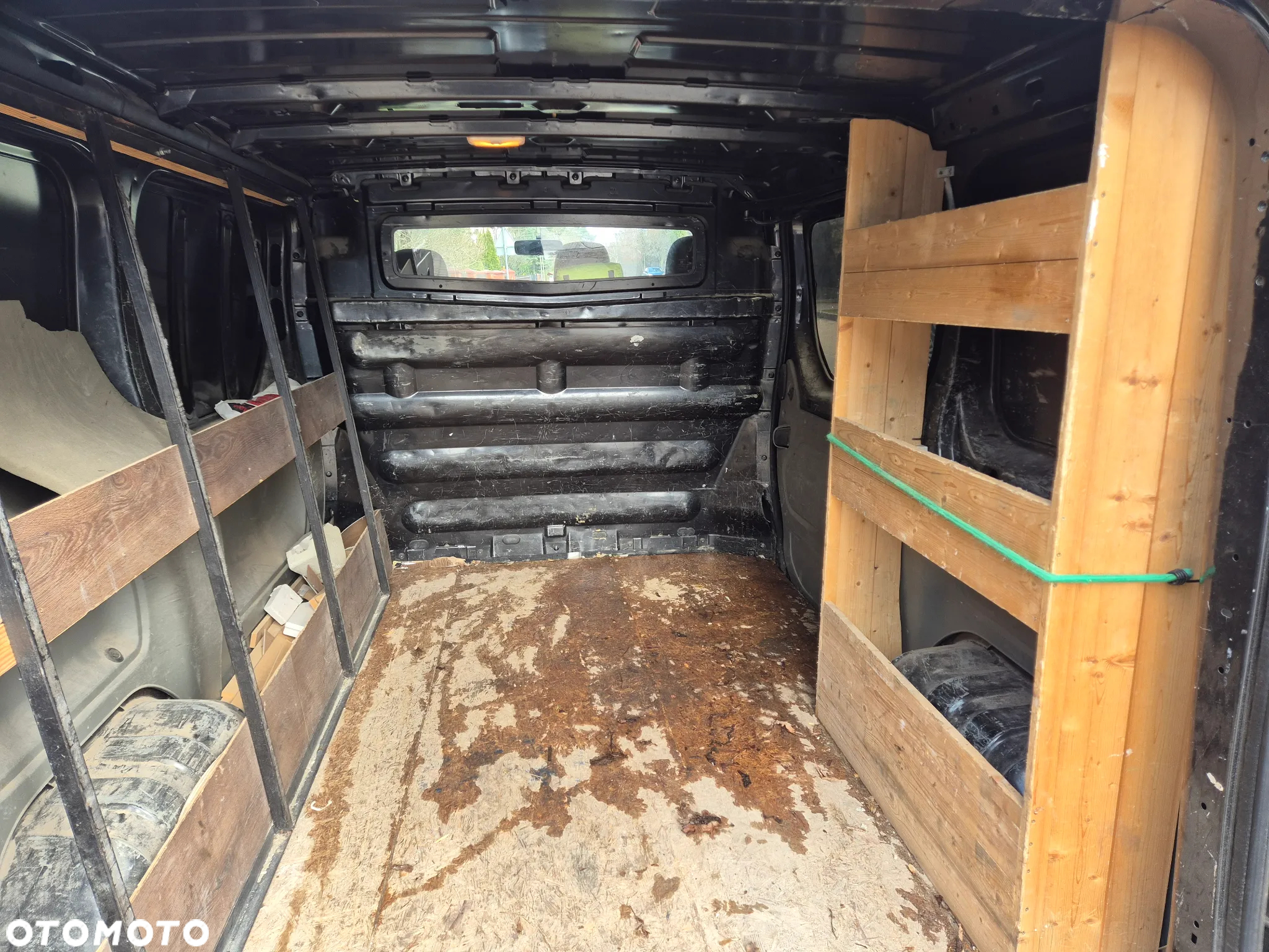 Renault Trafic - 2