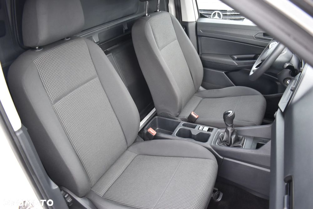 Volkswagen CADDY CARGO MAXI 2.0 TDI FURGON - 17