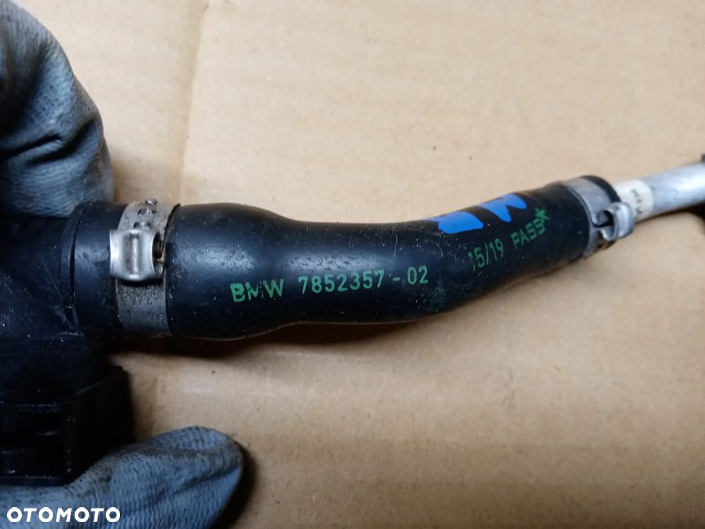 Przewód wąż rurka wody BMW M5 G30 F90 4.4 V8 7852357 - 4