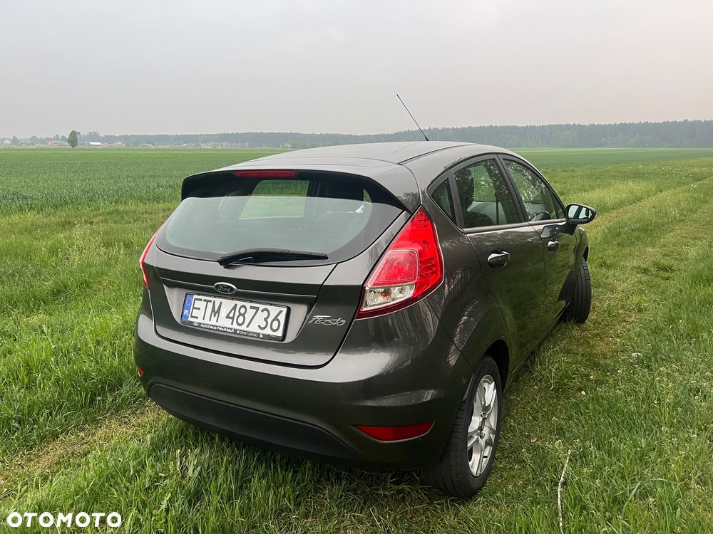 Ford Fiesta 1.0 Celebration - 12