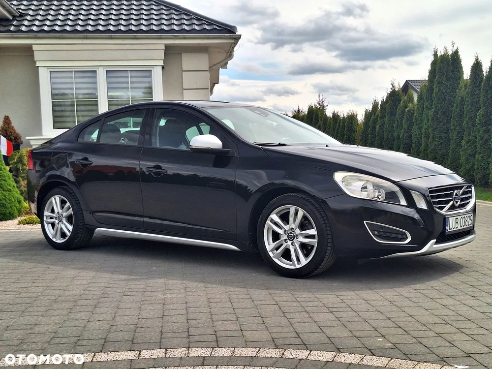 Volvo S60 T3 Edition Pro - 3