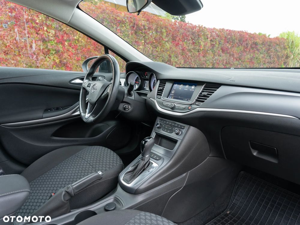 Opel Astra 1.4 T Edition S&S - 20