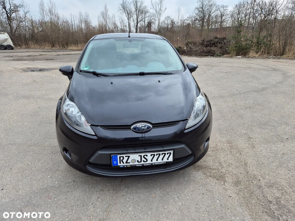 Ford Fiesta 1.25 Celebration - 6