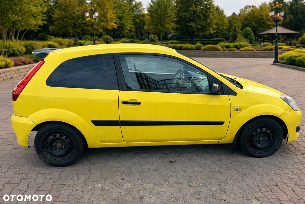Ford Fiesta 1.6 TDCI Style - 4