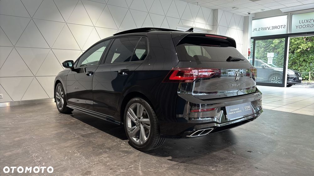 Volkswagen Golf 1.5 eTSI EVO R-Line DSG - 4