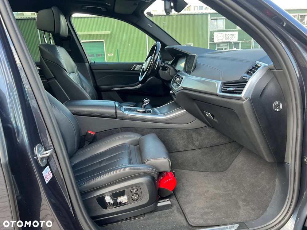 BMW X5 xDrive30d - 16