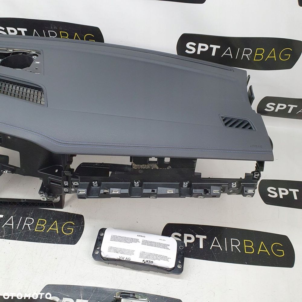 VW TOUAREG III 3 LIFT DESKA ROZDZIELCZA HEAD UP NITKA NIEBIESKA KONSOLA KOKPIT PULPIT PODUSZKI AIRBAG AIR BAG PASY KIT SET - 4