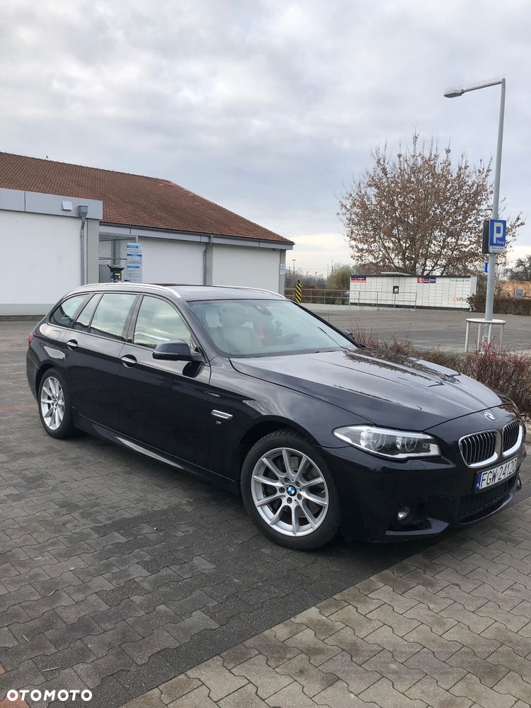 BMW Seria 5 530d xDrive Sport-Aut Luxury Line - 1