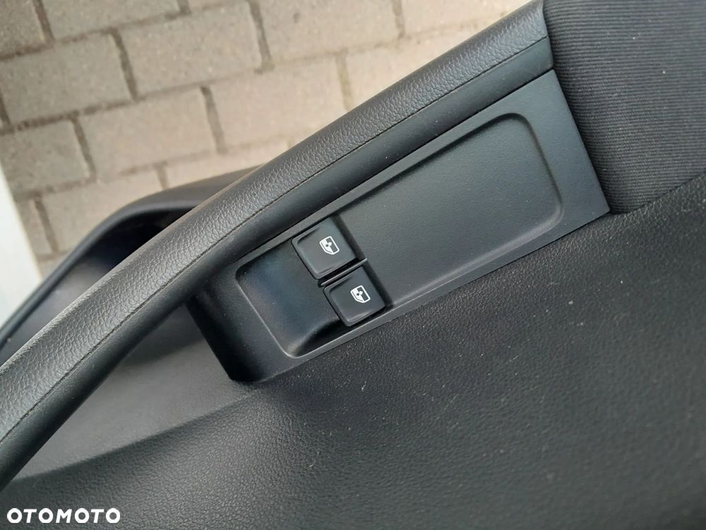 Skoda Fabia 1.0 Active - 9