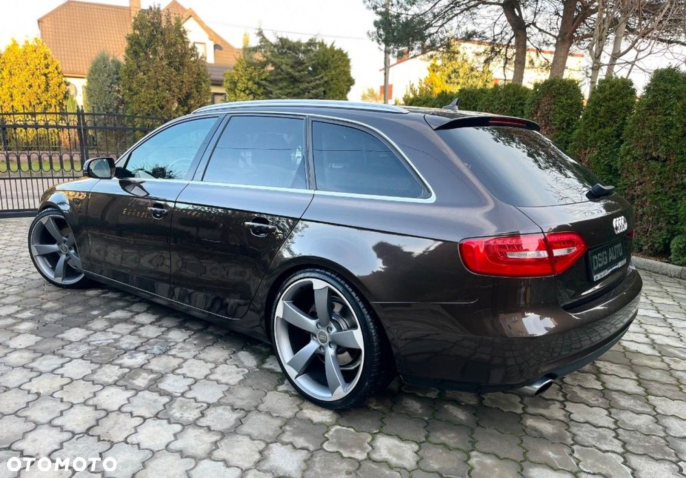 Audi A4 Avant - 16