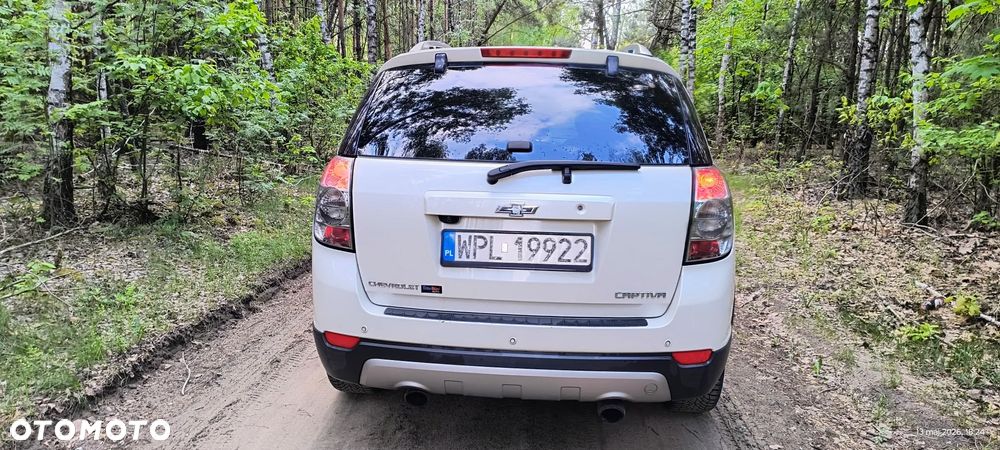 Chevrolet Captiva 2.2 D LTZ - 9
