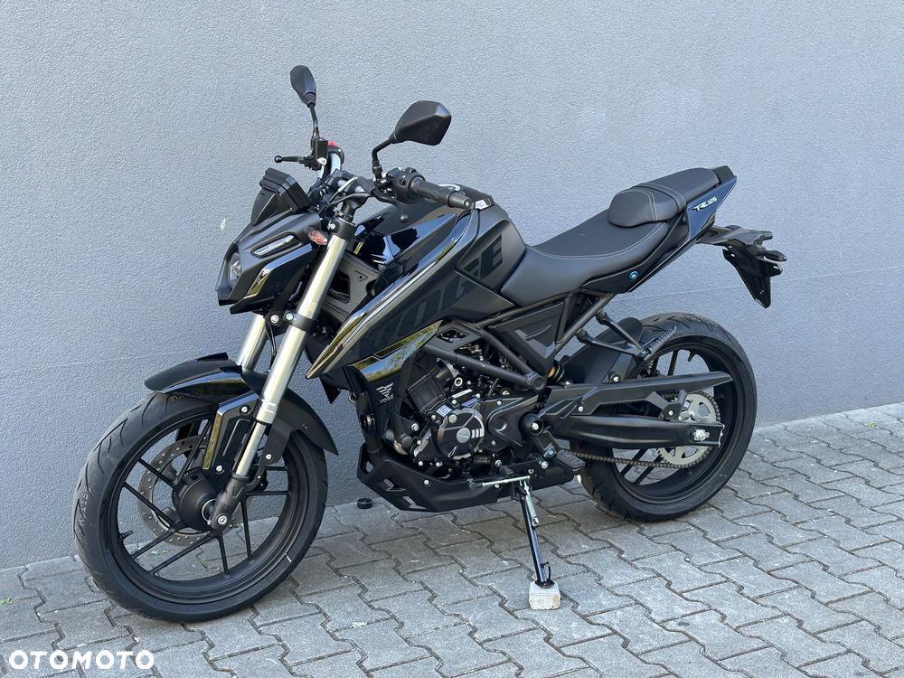 VOGE R125 - 1