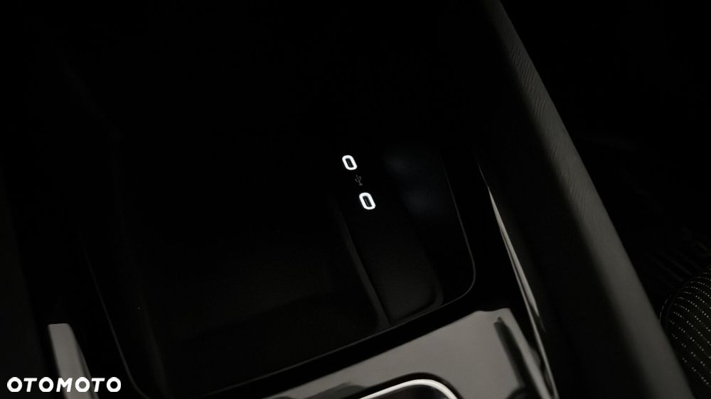 Skoda Octavia 2.0 TDI Ambition DSG - 25