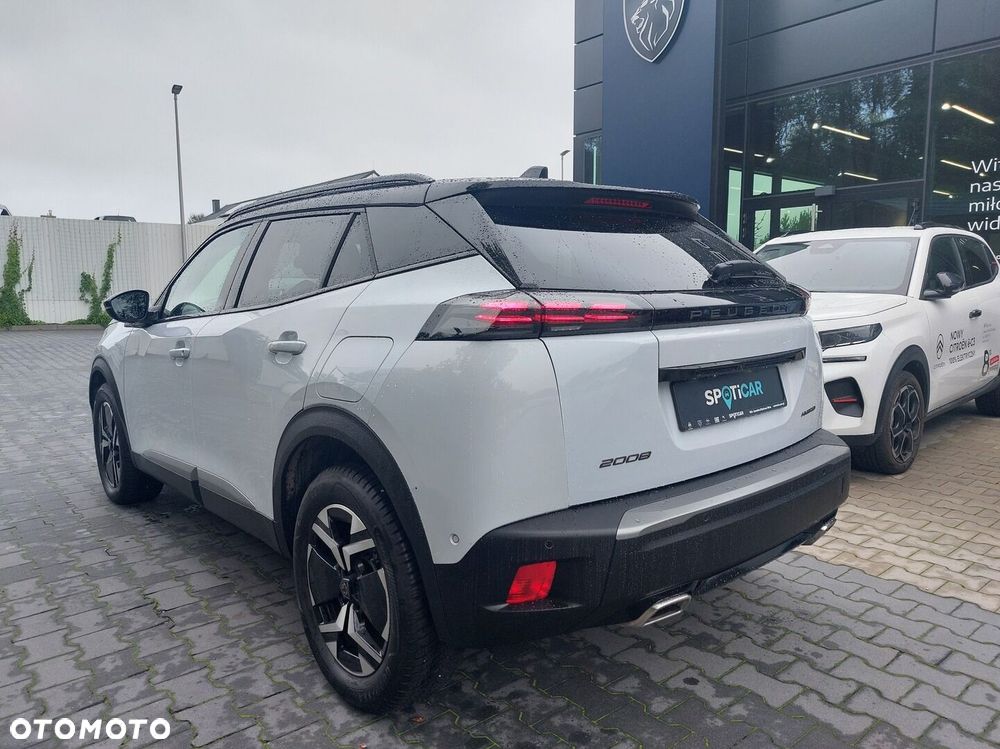 Peugeot 2008 - 4
