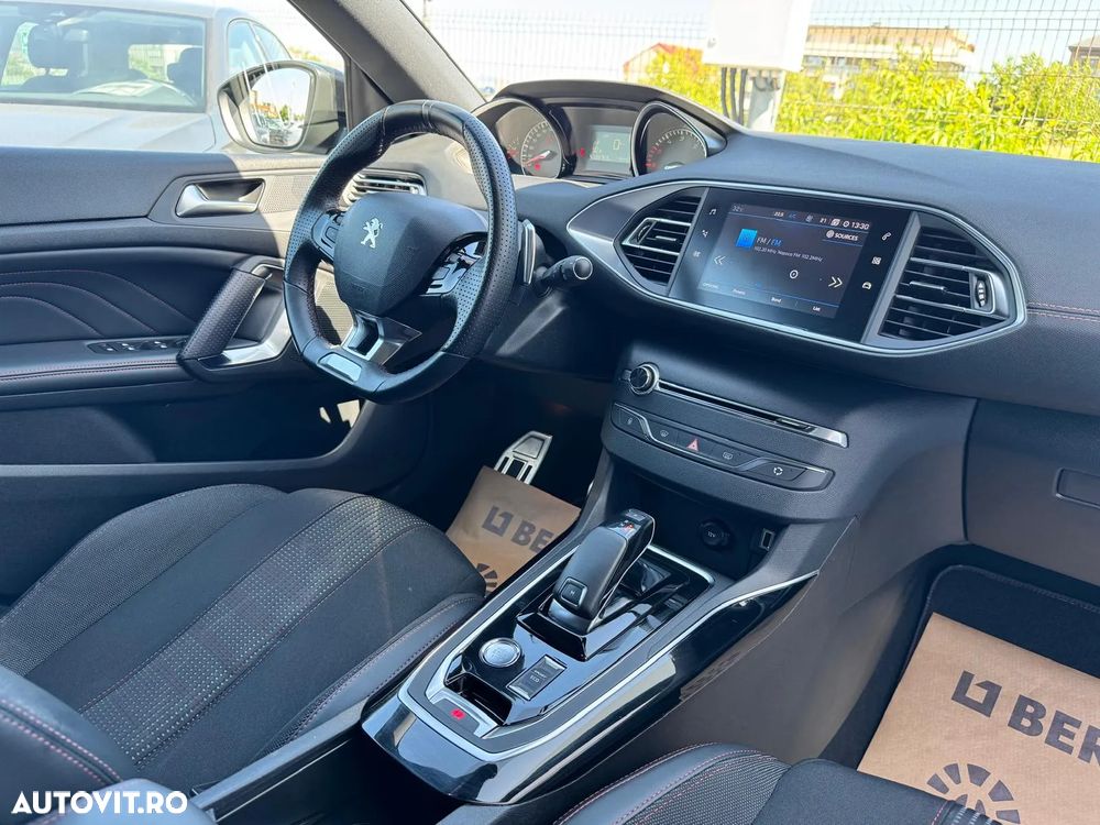 Peugeot 308 SW 1.5L BlueHDI EAT8 GT - 22