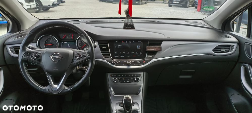 Opel Astra 1.4 Turbo Edition - 2