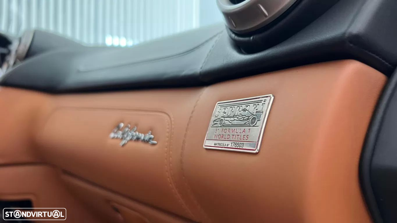 Ferrari California - 32