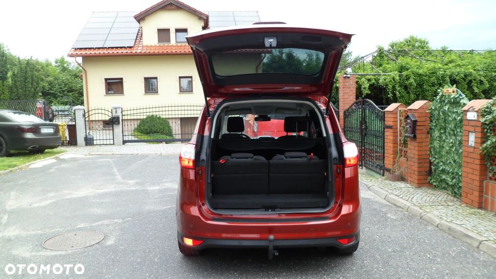 Ford Grand C-MAX - 7