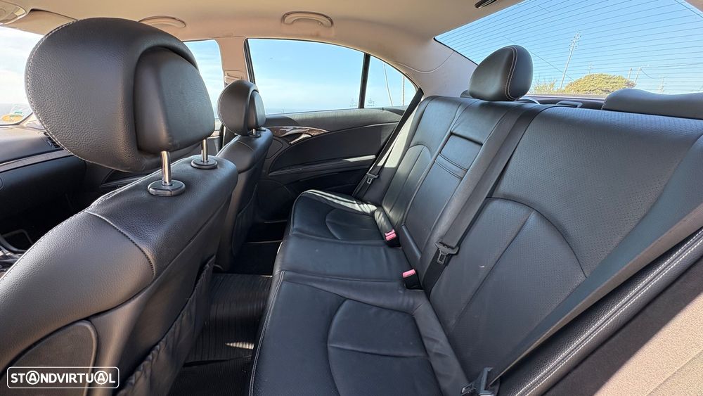 Mercedes-Benz E 220 CDi Avantgarde Aut. - 27