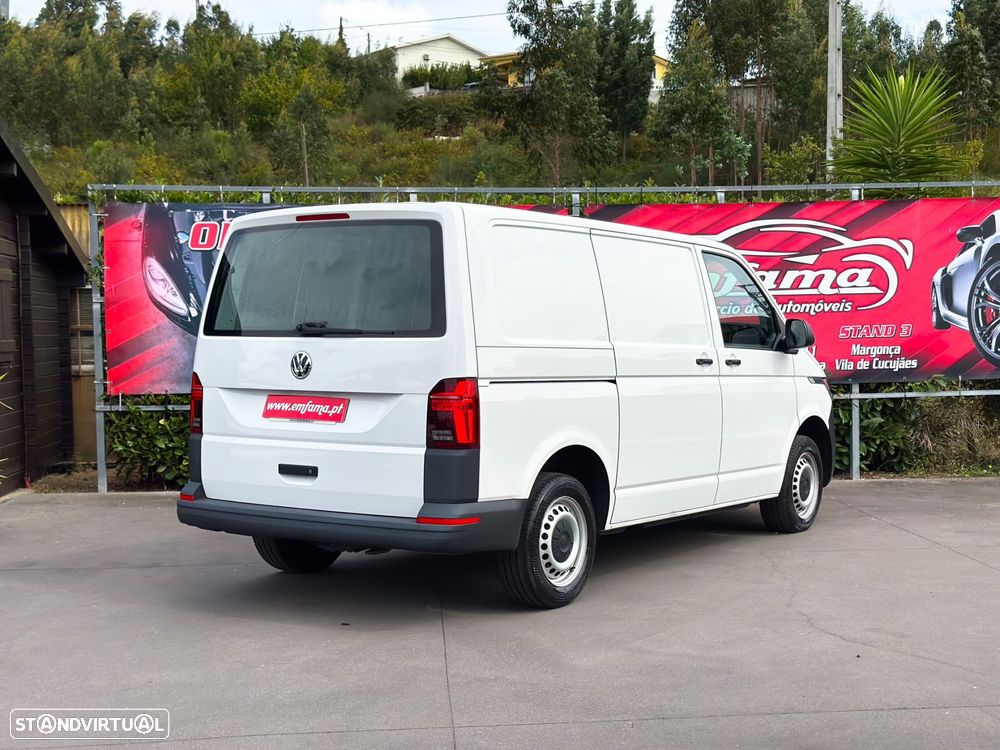 VW Transporter 2.0 TDI Longo Extra AC - 10