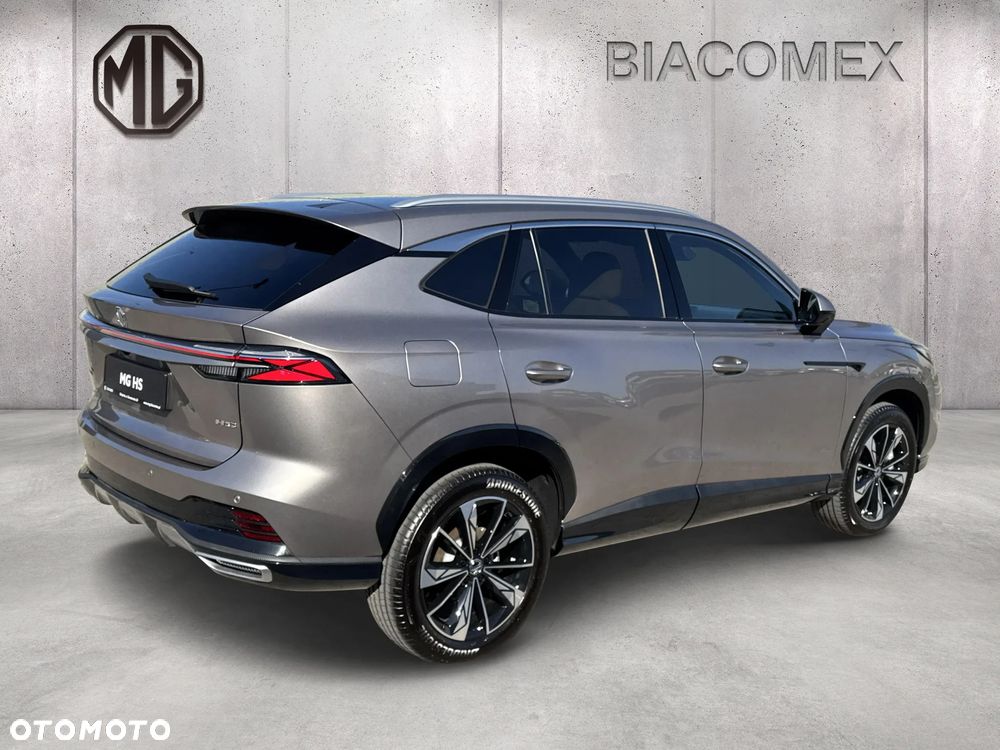 MG HS 1.5 T-GDI Excite DCT - 7