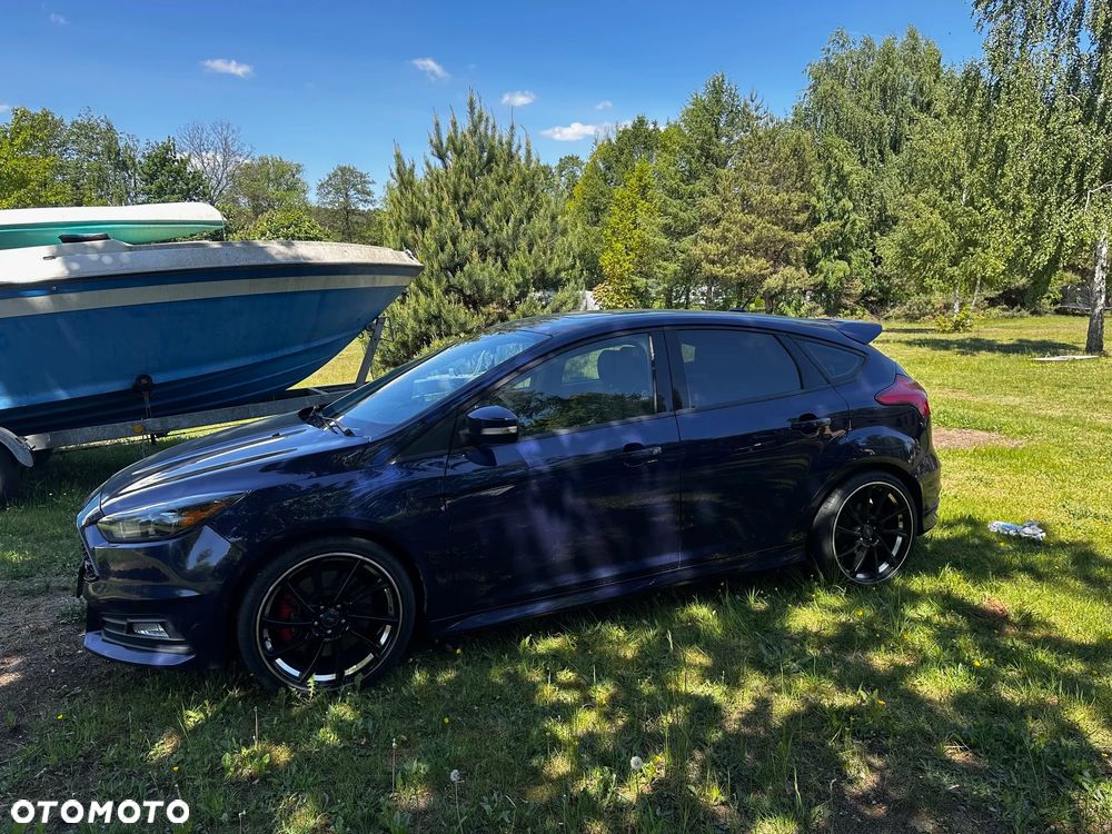 Ford Focus 2.0 EcoBoost ST-2 - 13