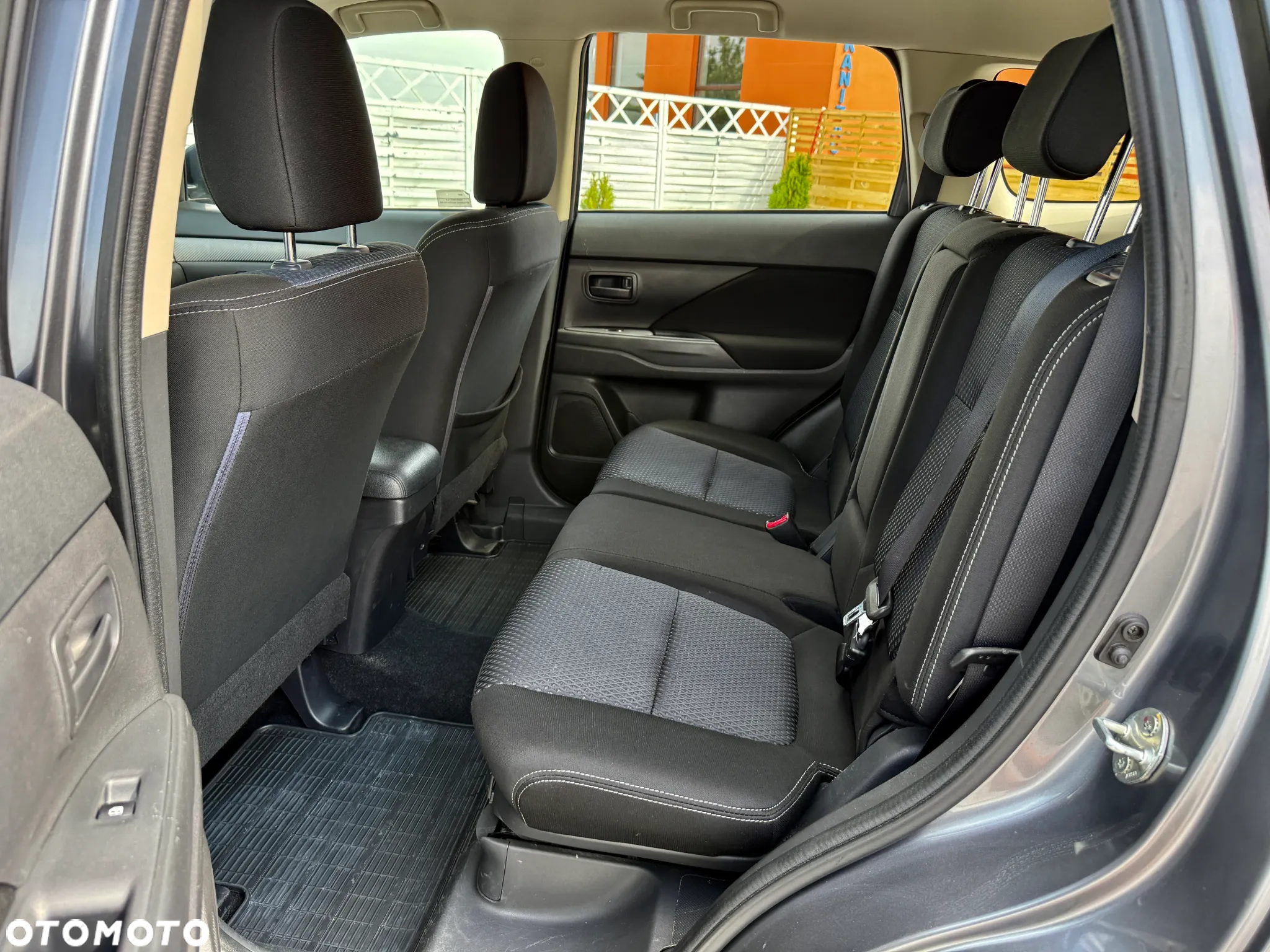Mitsubishi Outlander 2.0 City Style 2WD - 19