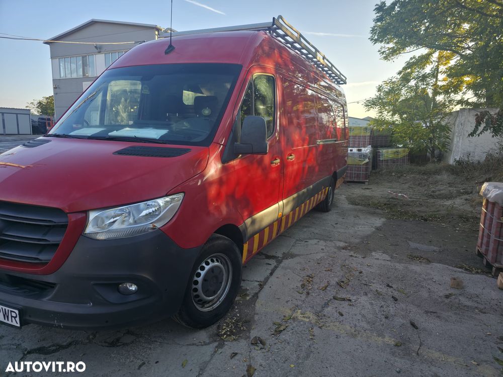 Mercedes-Benz Sprinter - 9