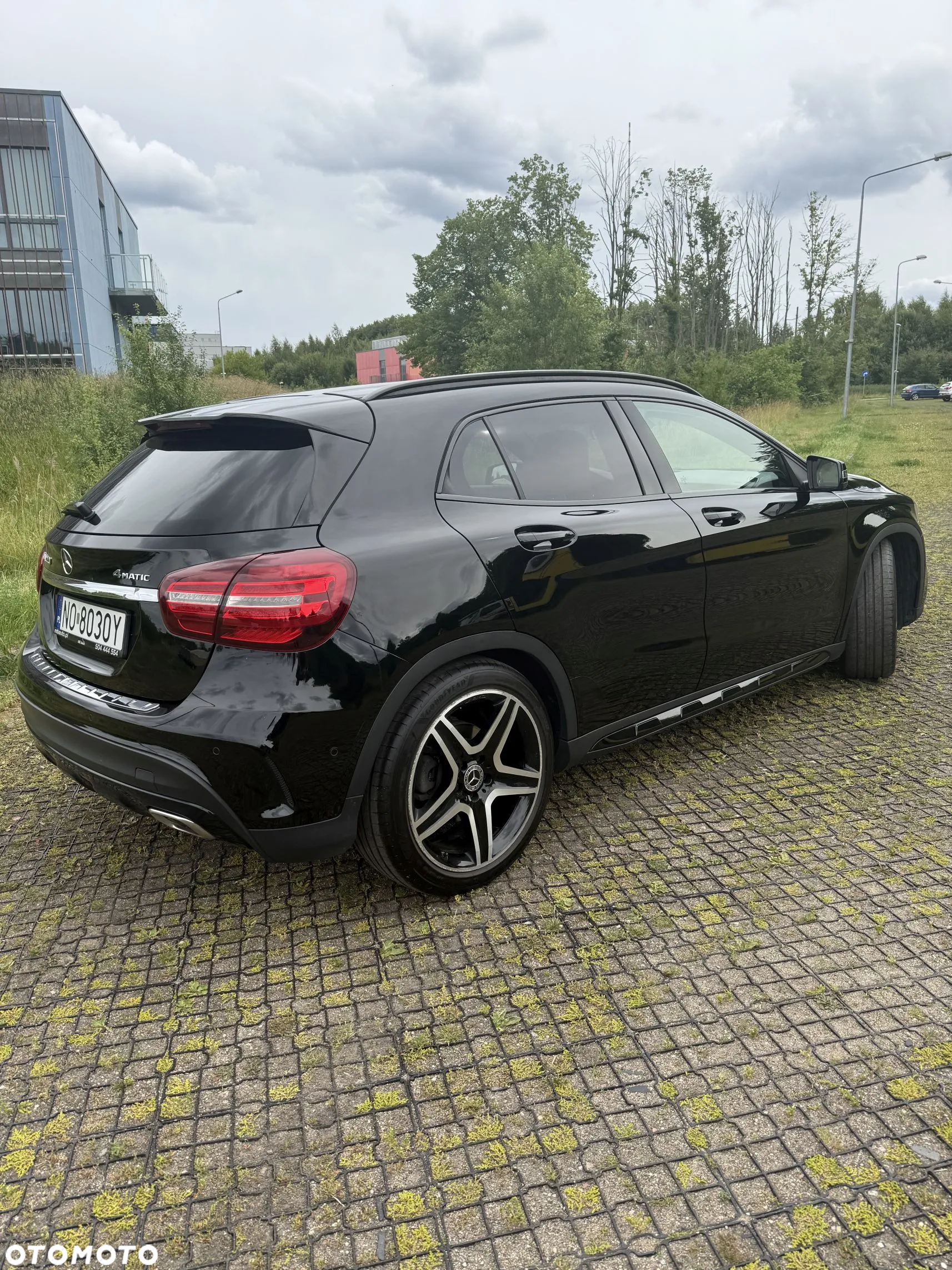 Mercedes-Benz GLA 220 4-Matic AMG Line - 5