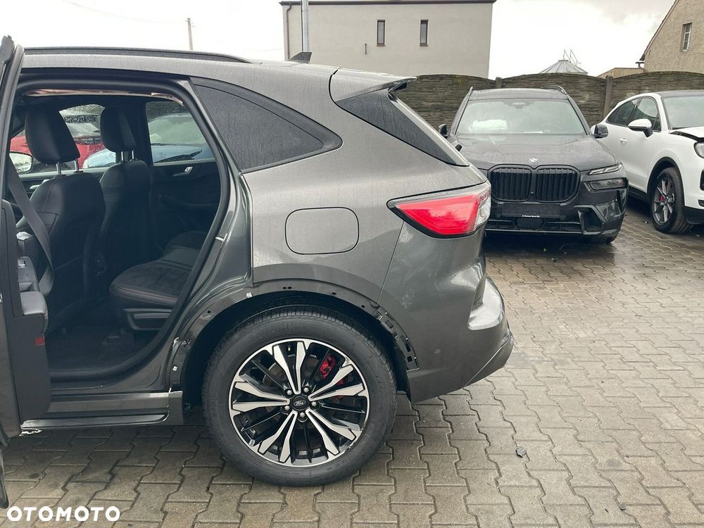 Ford Kuga 2.5 Duratec PHEV ST-LINE X - 6